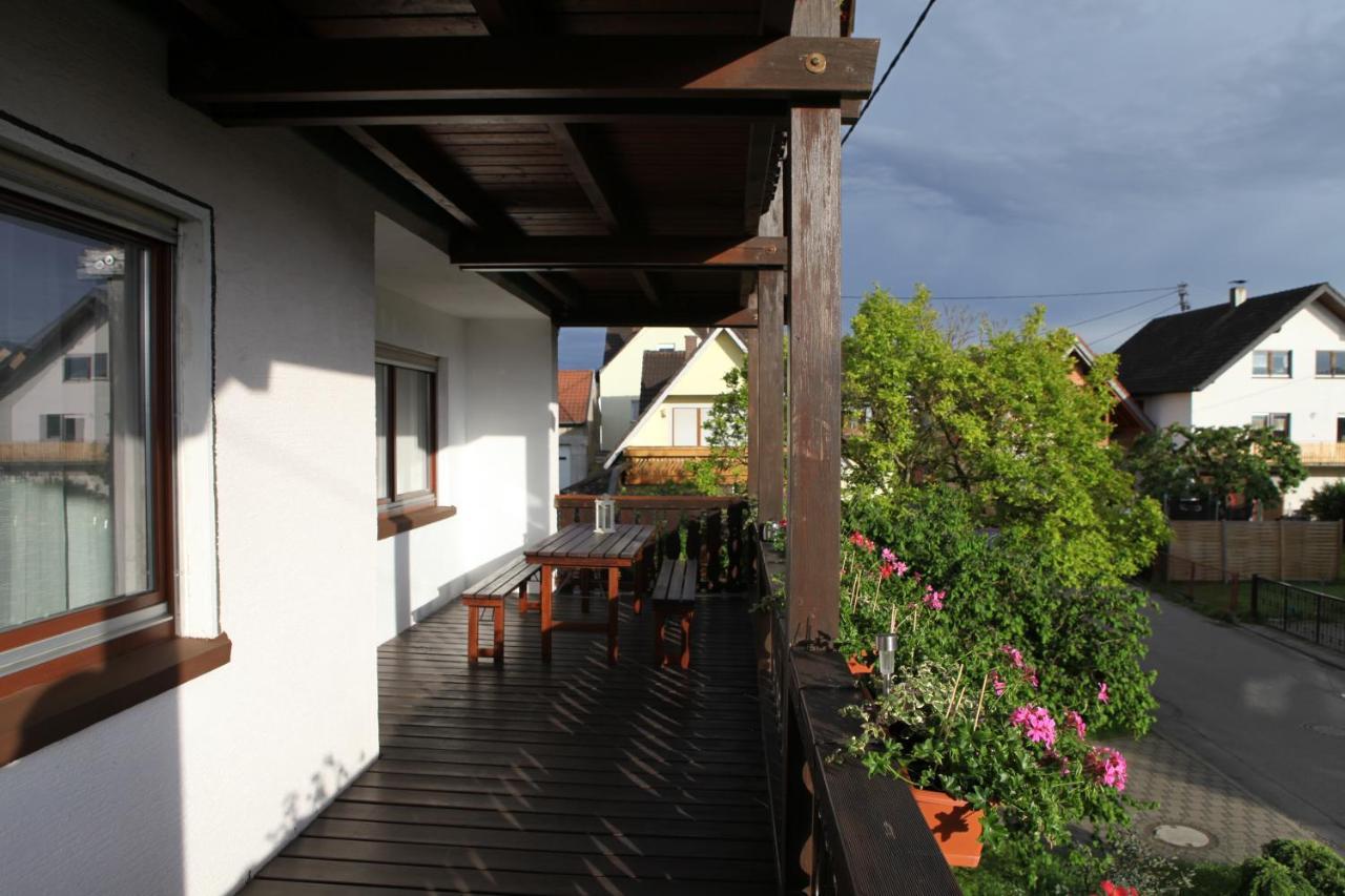 Gaestehaus Zum Rhein Райнхаузен Екстериор снимка